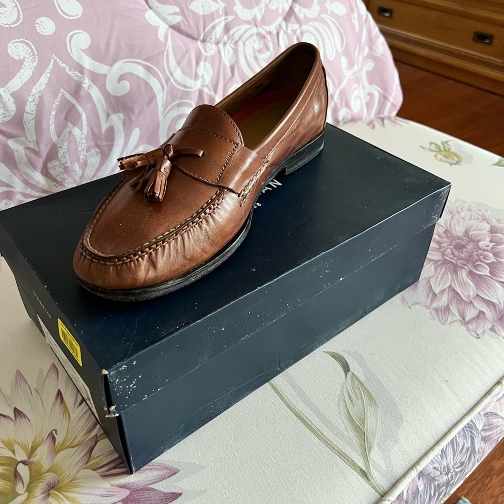 cole haan grand tassel pinch loafers.